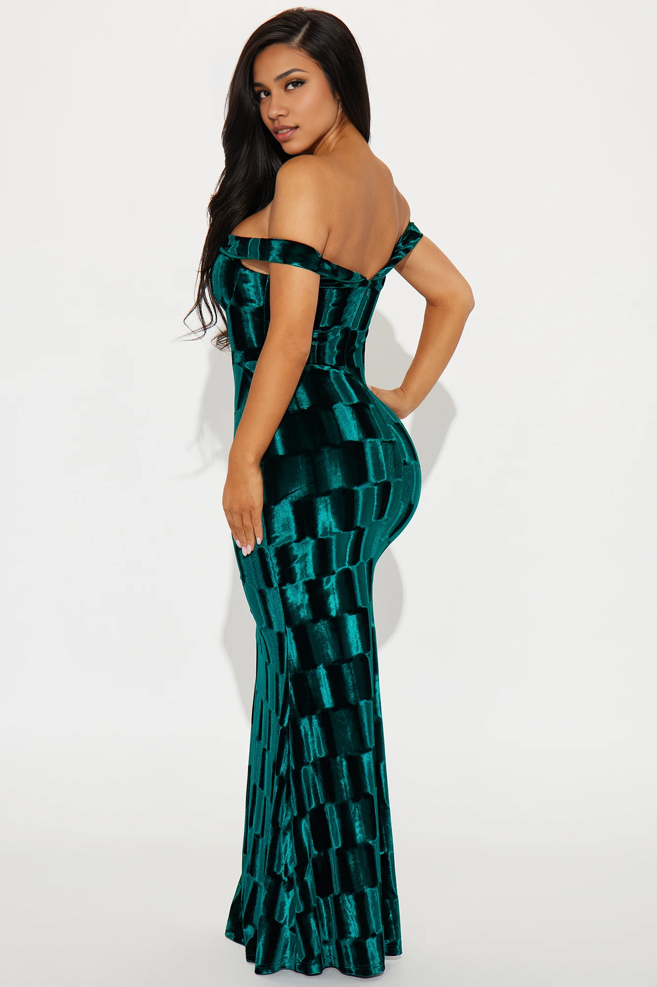 Weitese Dress Off Shoulder Velvet Maxi Dress Hunter Party Dress Sleeveless With Floor Length